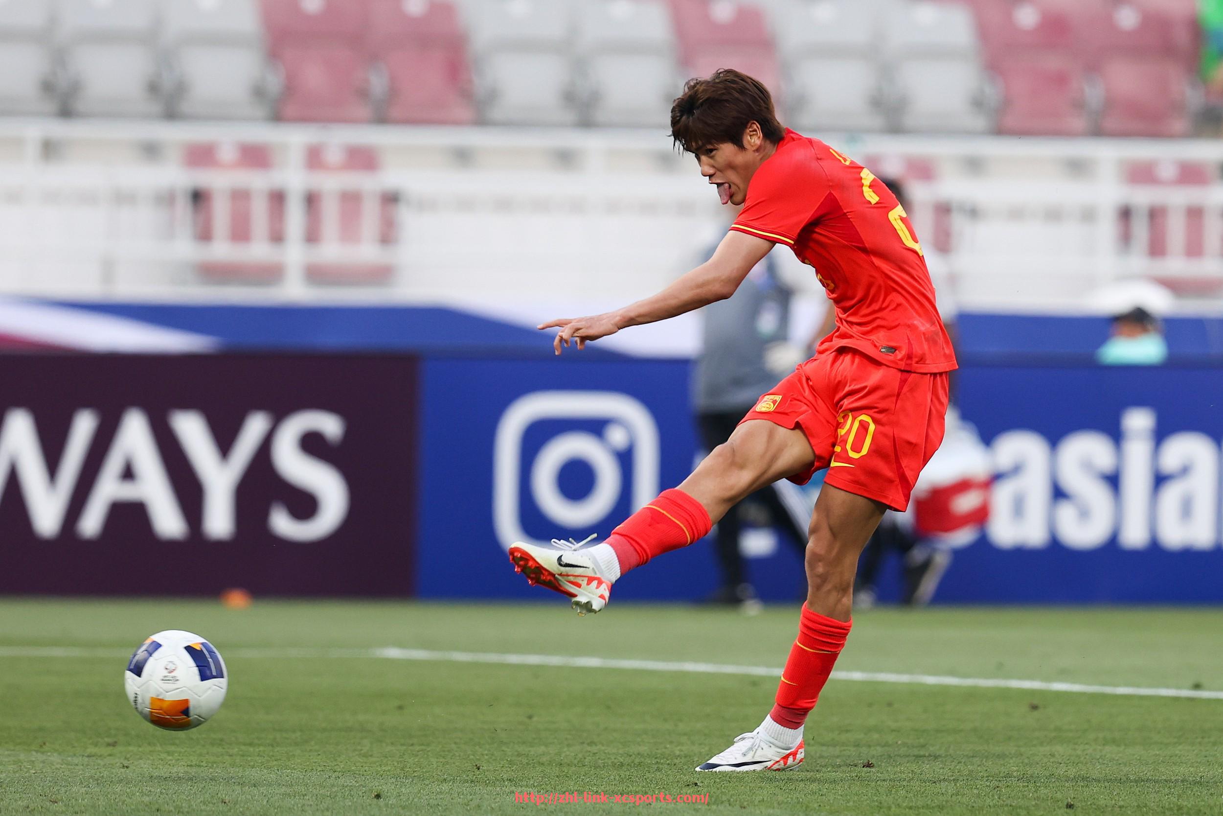 杏彩体育-高薪低效困局揭示意甲球队运营模式中的关键问题与挑战